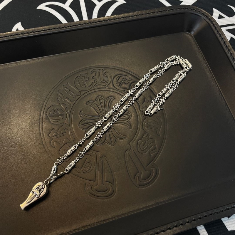 Ch**me He**ts necklaces